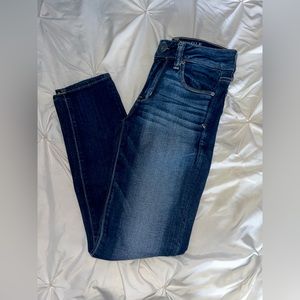 American Eagle Skinny Jeans. Size 0 Short.